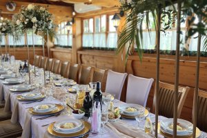 Wesele na drewnianej sali